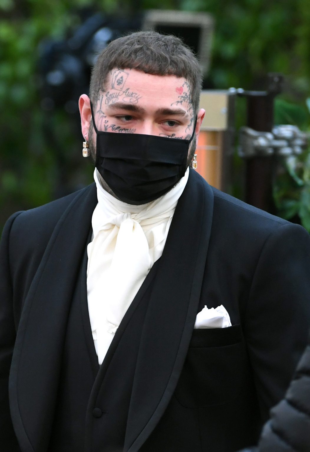 รวมลุคเซเลปบริตี้ ในงาน Grammy award 2021 ใส่ชุดจากแบรนด์ Dolce