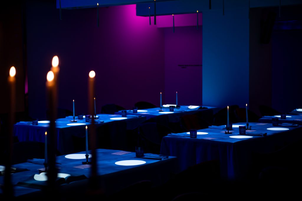 เปิดโลก Fine Dining เหนือจินตนาการ The Magic Table มื้อดินเนอร์ผสมผสาน ...